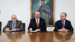Corfo ingresa a Contraloría los contratos con SQM y Codelco que   permiten dar continuidad a operaciones de litio en el Salar de Atacama Corfo ingresa a Contraloría los contratos con SQM y Codelco que   permiten dar continuidad a operaciones de litio en el Salar de Atacama