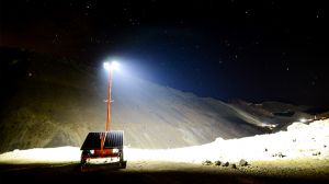 Torre Iluminación Solar