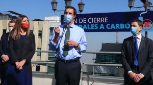 Ministro de Energía anuncia que para el 2025 se habrá retirado el 50% de las centrales a carbón Ministro de Energía anuncia que para el 2025 se habrá retirado el 50% de las centrales a carbón