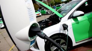 Los detalles del proyecto de ley presentado por el ministro Jobet, que promueve almacenamiento y electromovilidad Los detalles del proyecto de ley presentado por el ministro Jobet, que promueve almacenamiento y electromovilidad