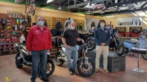 Electromovilidad se abre paso en Magallanes con emergente mercado de motocicletas eléctricas