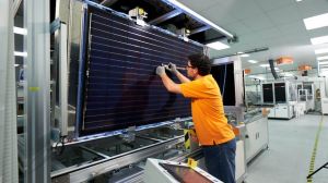 Desarrollan panel fotovoltaico de 545W y una eficiencia del 21% para instalaciones a gran escala Desarrollan panel fotovoltaico de 545W y una eficiencia del 21% para instalaciones a gran escala