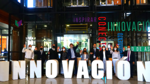 Acuerdo entre Acciona Energía y el Centro de Innovación de la UC busca acelerar proyectos de energía renovable Acuerdo entre Acciona Energía y el Centro de Innovación de la UC busca acelerar proyectos de energía renovable