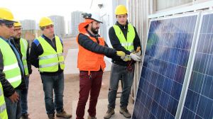 Segunda vida para paneles fotovoltaicos: Toma fuerza en Antofagasta proyecto que impulsará esta nueva industria Segunda vida para paneles fotovoltaicos: Toma fuerza en Antofagasta proyecto que impulsará esta nueva industria