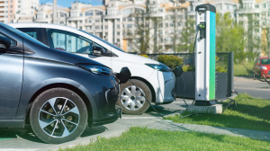 Sector de transporte en Chile es responsable del 25,5% de las emisiones de GEI del país ¿Cómo aminorar estas cifras? Sector de transporte en Chile es responsable del 25,5% de las emisiones de GEI del país ¿Cómo aminorar estas cifras?