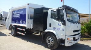 Municipalidad de Colina cuenta con el primer camión eléctrico de Chile para recolección de basura Municipalidad de Colina cuenta con el primer camión eléctrico de Chile para recolección de basura