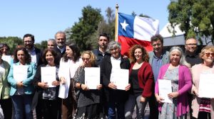Pequeñas agricultoras de Los Lagos y Los Ríos reciben bonos para proyectos de riego exclusivos para mujeres Pequeñas agricultoras de Los Lagos y Los Ríos reciben bonos para proyectos de riego exclusivos para mujeres