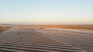 Proyecto fotovoltaico Majes, uno de los mayores de energías renovables de Latinoamérica, alista el inicio de su construcción Proyecto fotovoltaico Majes, uno de los mayores de energías renovables de Latinoamérica, alista el inicio de su construcción