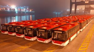 Mil buses cero emisiones exigirá la próxima licitación de transporte público para Santiago Mil buses cero emisiones exigirá la próxima licitación de transporte público para Santiago