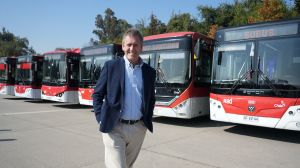 Con más de 4.200 buses de alto estándar, Red Movilidad concluyó proceso de renovación de flota para Santiago Con más de 4.200 buses de alto estándar, Red Movilidad concluyó proceso de renovación de flota para Santiago