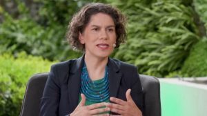 Ministra del Medio Ambiente en Comité de Litio: “Estamos trabajando en una propuesta de red de salares protegidos” Ministra del Medio Ambiente en Comité de Litio: “Estamos trabajando en una propuesta de red de salares protegidos”