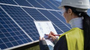 CORFO convoca a postular a 500 becas de especialización en energía solar fotovoltaica y eólica CORFO convoca a postular a 500 becas de especialización en energía solar fotovoltaica y eólica