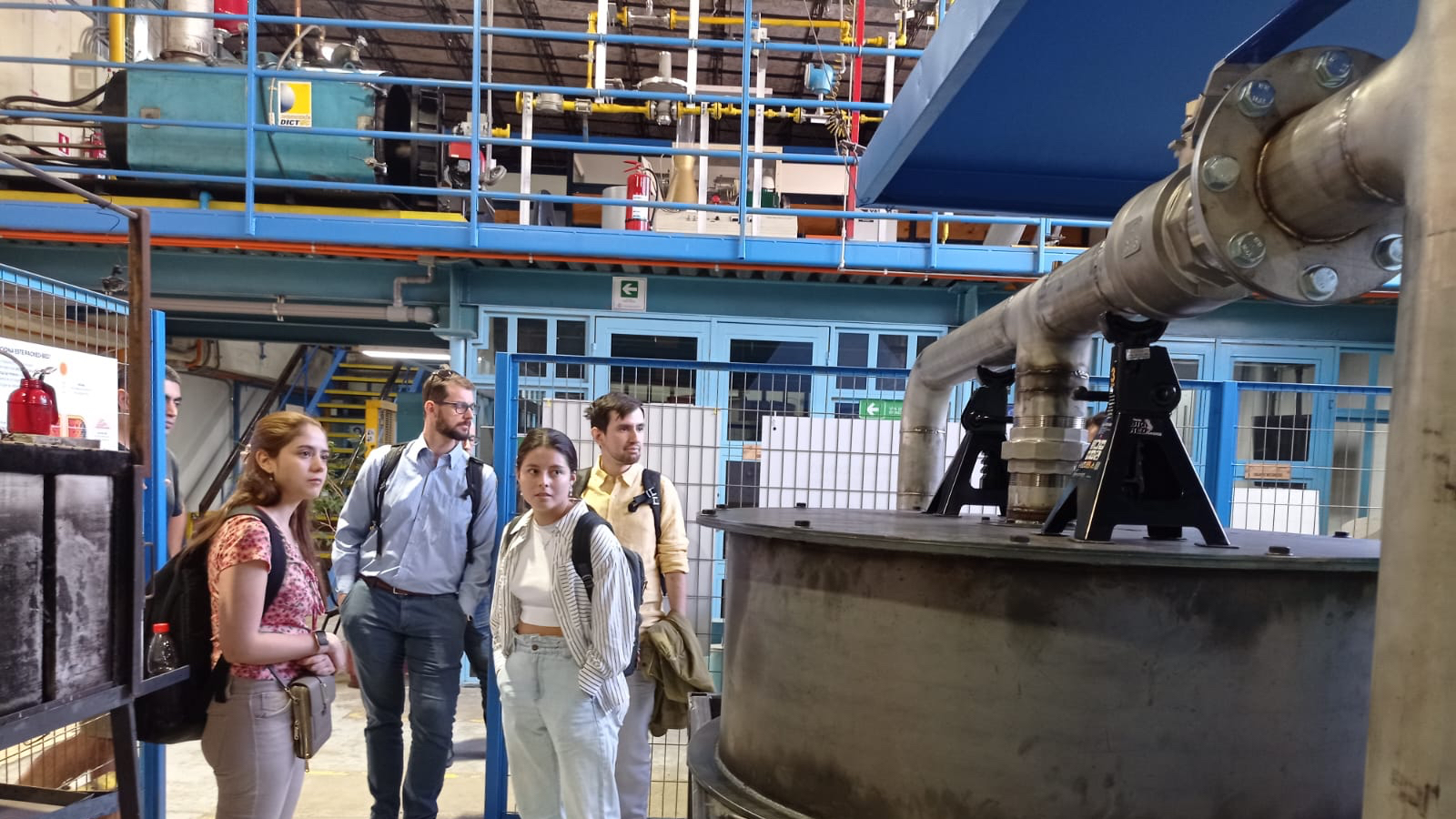 Investigadores chilenos desarrollan el primer sistema de almacenamiento térmico utilizando escoria de cobre Investigadores chilenos desarrollan el primer sistema de almacenamiento térmico utilizando escoria de cobre