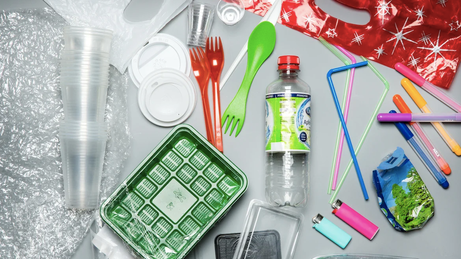 Acuerdan aplazar la Ley de Plásticos de un solo uso y desechables