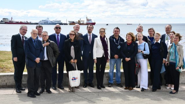 Hidrógeno verde en Magallanes en la mira de 18 embajadores europeos de visita en la región