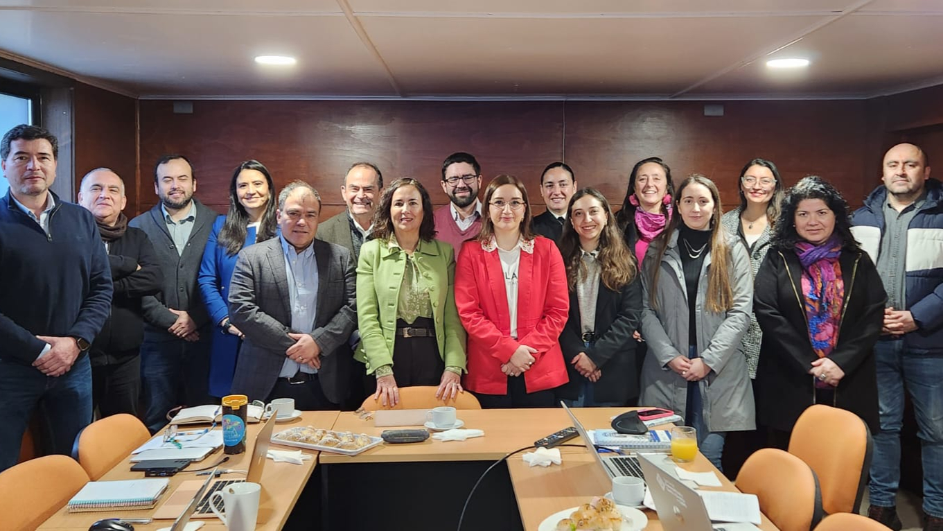 Con Acuerdo de Producción Limpia, el sector marítimo-portuario de Los Lagos avanzará en economía circular y carbono neutralidad Con Acuerdo de Producción Limpia, el sector marítimo-portuario de Los Lagos avanzará en economía circular y carbono neutralidad