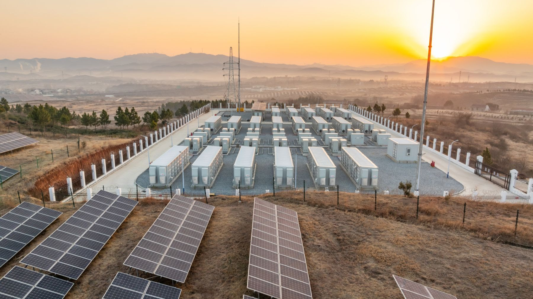 DNV apoya a Zelestra en la obtención de financiación verde de US$282 millones para el proyecto híbrido de energía solar y almacenamiento Aurora en Chile DNV apoya a Zelestra en la obtención de financiación verde de US$282 millones para el proyecto híbrido de energía solar y almacenamiento Aurora en Chile
