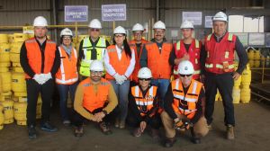 Participantes del primer curso de seguridad en plantas de H₂V realizan jornada práctica en Antofagasta Participantes del primer curso de seguridad en plantas de H₂V realizan jornada práctica en Antofagasta