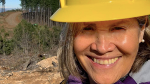 Corporación Chilena de la Madera reconoce a Marcela Guajardo por inspirar al sector forestal chileno Corporación Chilena de la Madera reconoce a Marcela Guajardo por inspirar al sector forestal chileno
