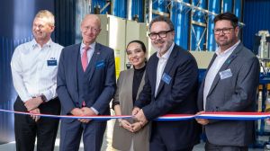 FLS inaugura nueva planta en Chile para liderar el suministro de piezas de poliuretano en Sudamérica