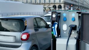 América Latina: avances, desafíos y el impulso hacia una movilidad eléctrica sostenible