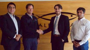 Caleta Bay y Copec EMOAC sellan acuerdo de suministro eléctrico 100% renovable