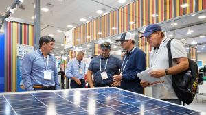 Santiago será el epicentro de la energía limpia: RE+ Cono Sur 2026 reunirá a líderes globales y gigantes tecnológicos como Tesla