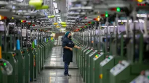 Mujeres representan el 29% de la fuerza laboral total en industria manufacturera y un 10% ocupa cargos directivos